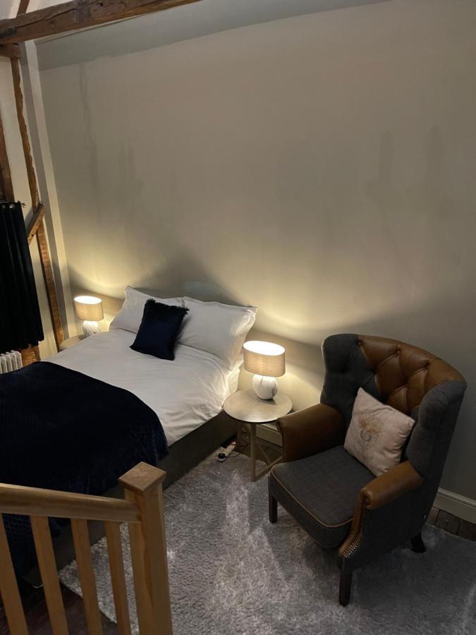 Crownplace Bury St. Edmunds Extérieur photo