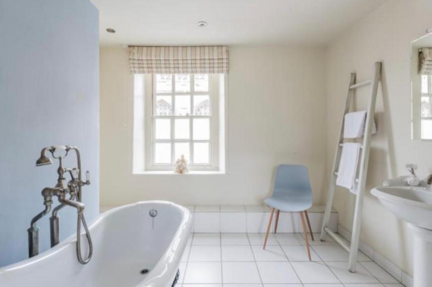 Crownplace Bury St. Edmunds Extérieur photo